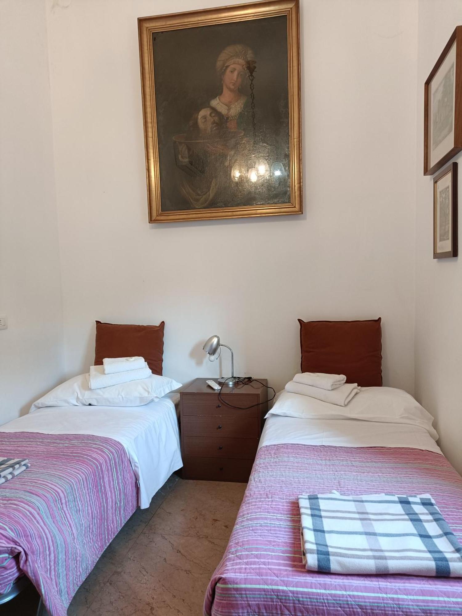 B&B Mavipagi Verona Bilik gambar